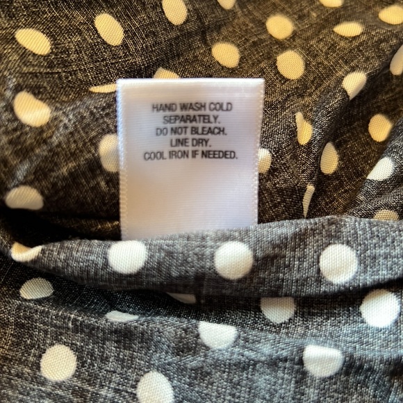 ROZ & ALI BLACK/WHITE POLKA DOTTED DRESS - Picture 7 of 7